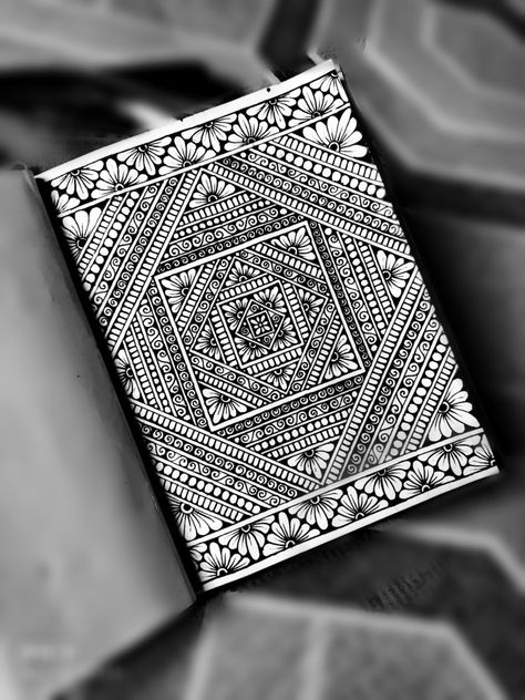 Square Mandala Design Pattern, Mandala Square Drawing, Drawing For Relaxation, Rectangle Mandala Design, Mandala Square Design, Mandala Art In Square, Mandala Art Drawing Easy, Square Mandala Drawing, Square Mandala Art