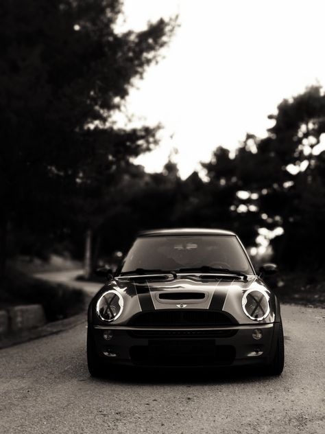 custom mini cooper r53 tuning Mini Cooper Aesthetic Black, Mini Cooper Aesthetic Wallpaper, Black Mini Cooper Aesthetic, Mini Cooper Aesthetic, White Mini Cooper, Mini Cooper R53, Mini Cooper Wallpaper, Cooper Aesthetic, Black Mini Cooper