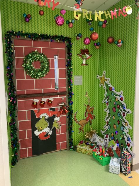 Grinchmas Decorations Diy, Grinchmas Decorations, Jingle Bell Tree, Classroom Christmas Decor, Winter Door Decorations Classroom, Whoville Christmas Decorations, Christmas Door Decorating, Christmas Cubicle Decorations, Grinch Sign