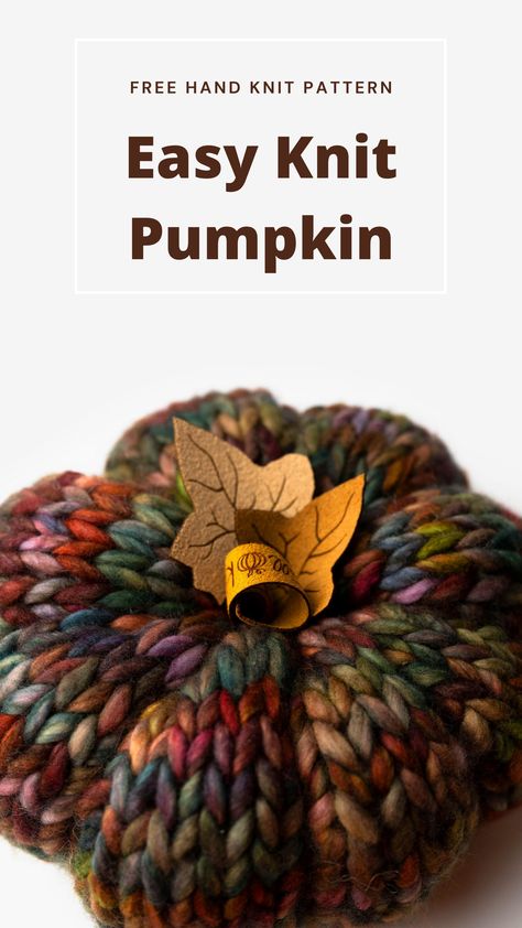 Oh Fall, you are my favorite. I was recently staring at my giant stack of pretty Malabrigo Rasta yarn when the Fall Feels hit me like a ton of bricks. One of my favorite things to make every year is seasonal decor. Plush pumpkins are at the top of my list. I paired my Rasta with my love of pumpki Natal, Plush Pumpkins, Halloween Knitting Patterns, Pumpkin Patterns Free, Halloween Knitting, Fall Knitting Patterns, Patterns Halloween, Malabrigo Rasta, Fall Knitting