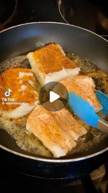 Lusamerica Foods on Instagram: "🐟 Alaska True Cod season (aka Pacific cod) opened this month and is in fresh! Checkout this simple lemon butter Pacific cod recipe by @mikefitnfood using several seasonings found in your home pantry plus an easy tasty sauce made with butter, garlic, chicken broth, and lemon. 😋" Cod Fish Meals Dinners, Marinade For Cod Fish, Cod With Lemon Butter Caper Sauce, How To Cook Cod Fish, Wild Cod Fish Recipes, Cod Fish Recipes Easy, Pacific Cod Recipes, Cod Seasoning, Alaskan Cod Recipe