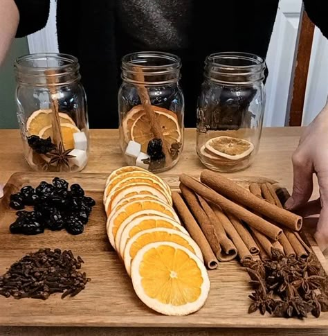 DIY Cocktail Infusing - Forks in the Dirt Mason Jar Drink Gifts Diy Christmas, Fall Infused Alcohol, Infused Alcohol Christmas Gifts, Drink Jars Ideas, Diy Cocktail Kits Crowded Kitchen, Infused Liquor Recipes Holidays, Homemade Christmas Cocktail Gifts, Diy Infusion Jar, Christmas Infused Vodka