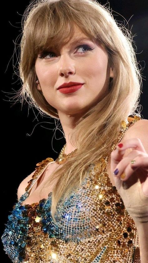 Taylor Swift Performing, Taylor Swift Fotos, Taylor Swift New, Taylor Swift Cute, Estilo Taylor Swift, Swift Photo, Coachella Valley, Taylor Swift Concert, Arts Festival