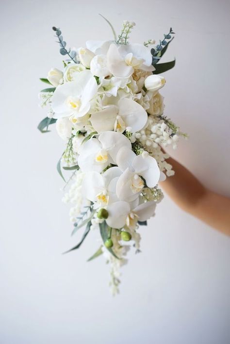 Orchid And Jasmine Bouquet, Flowing Bouquet Wedding, White Orchid Bouquet Wedding, Waterfall Bouquet Wedding, White Cascading Bridal Bouquet, Blue Orchid Bouquet, Waterfall Bouquet, White Orchid Bouquet, White Orchids Wedding