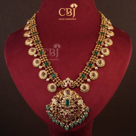 Trendy Gold Necklace Designs, New Model Haram Designs, Bottumala Designs Gold, Ruby Haram Designs Gold Latest, Kasulaperu Necklace Designs, Beautiful Gold Necklace Bridal Jewelry, Gold Haaram Designs Indian, New Model Necklace Designs Gold, Necklaces Gold Indian