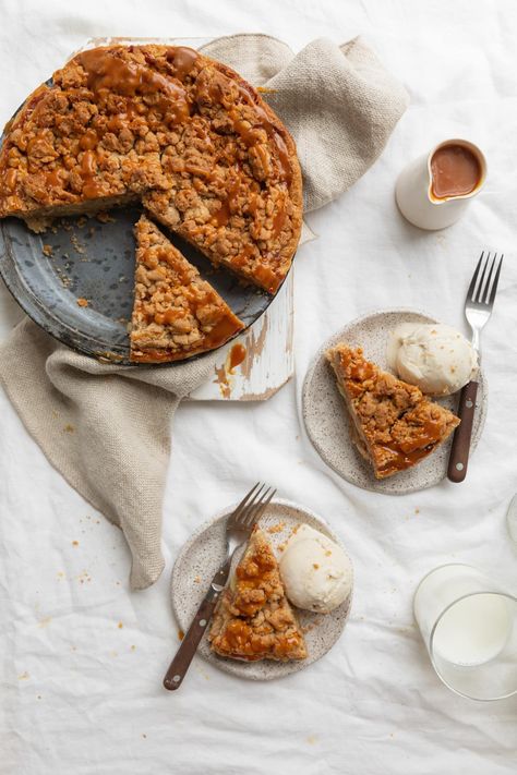 Dutch Caramel Apple Pie - Broma Bakery Easy Fall Appetizers, Blind Bake Pie Crust, Crisps And Cobblers, Banana Coffee Cakes, Autumn Treats, Broma Bakery, Dutch Apple Pie, Banana Coffee, Classic Apple Pie