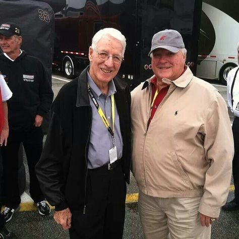 Glen Wood and AJ Foyt..together they won 1972 Daytona 500 Aj Foyt, Endurance Racing, Daytona 500, Formula 1, Sports, Wood