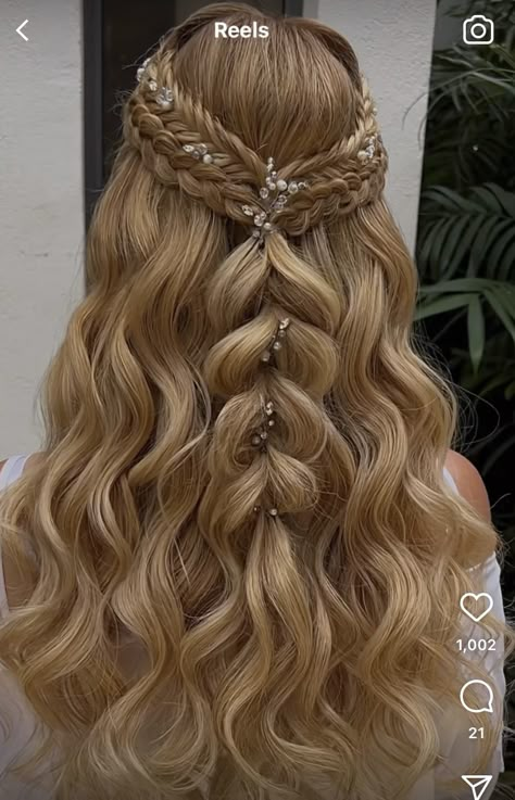 Gorgeous Hairstyles For Prom, Cool Hairstyles For Long Hair Unique, Unique Bridesmaid Hair, Prom Hair Down With Braid, Formal Long Hairstyles, Cute Fancy Hairstyles, Prom Hairstyles Braids, Hair Styles Elegant, Fairytale Hairstyles