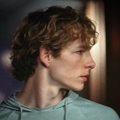 Mike Faist, Love My Man, Blonde Guys, The Perfect Guy, Hot Actors, Celebrity Crush, Curly Hair, Pretty People, Beautiful People