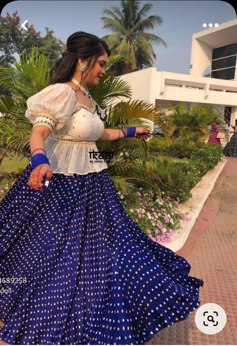 beautiful gujarati lehenga for blue colour Bandani Lehengas Designs, Bandhni Lehenga Designs, Bandhni Chaniyacholi, Bandhani Chaniya Choli Designs, Bandhani Lehenga Ghagra Choli, Chaniya Choli Designs Weddings Latest, Bandhani Gown, Gujarati Lehenga, Chaniya Choli Designs