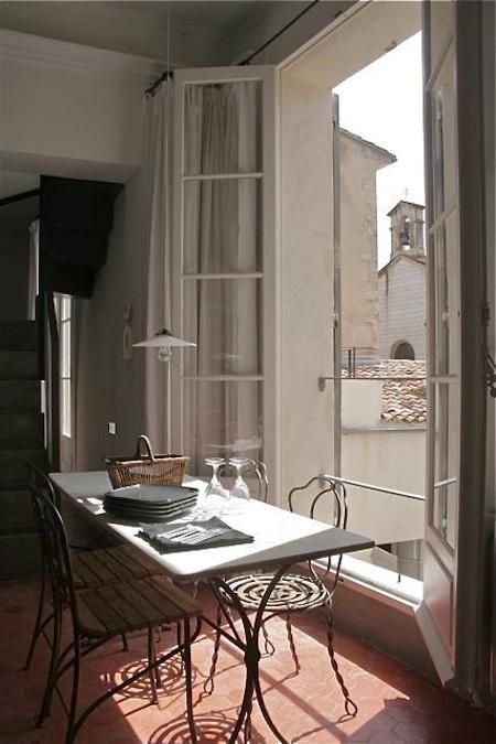 European Apartment, French Apartment, Beautiful Rooms, Parisian Apartment, Paris Apartments, One Bedroom Apartment, Apartment Living, One Bedroom, Bedroom Apartment