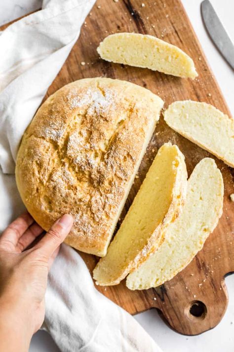 Easy Gluten-Free No Knead Bread (Dairy-Free) - Dish by Dish Bread Recipes Gluten Free, Easy Yeast Bread, Best Bread Recipes, Gluten Free Bread Recipes, Bread Recipes Easy, Bread No Knead, Gluten Free Artisan Bread, Bread Artisan, Dairy Free Bread