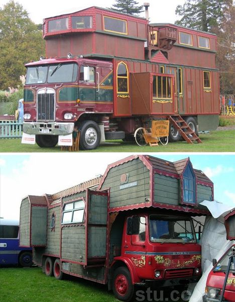 Truck House, Converted Bus, Bus House, New Zealand Houses, Mini Camper, Cool Campers, Camper Caravan, Bus Camper, Vintage Trailers