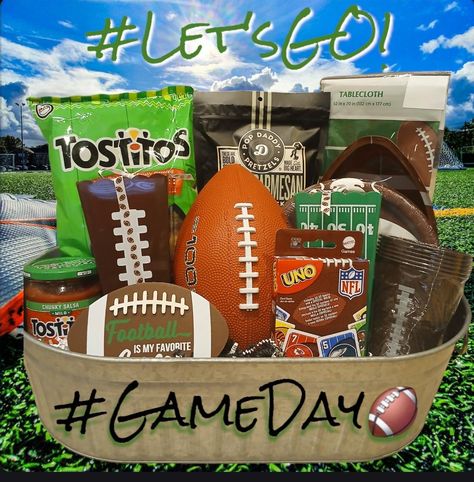 "Eat. Sleep. Football.  Repeat Sports gift basket!"- Sports Dad gift basket. Perfect for that Football Dad!l!"- Sports Dad gift basket. Football Raffle Basket Ideas, Football Gift Basket Ideas, Tailgate Gift Basket, Sport Gift Basket, Liquor Basket Ideas For Raffle, Game Day Basket, Social Prizes, Sports Gift Basket, Football Gift Baskets