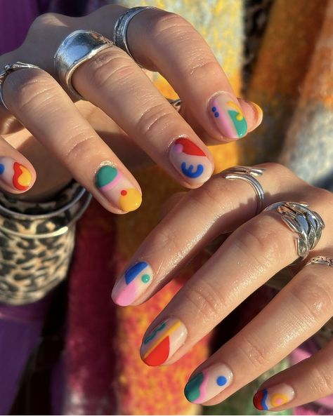 Simply Nails Ideas Short, Fun Colorful Nails Short, Festival Short Nails, Abstract Rainbow Nails, Short Nail Designs Gel Simple Art Ideas, Simple Funky Nail Designs, Queer Manicure, Easy Colorful Nails, Abstract Colorful Nails