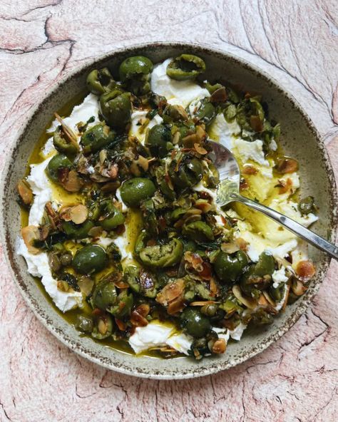 Ricotta With Crushed Olives, Almonds & Lemon - Women of Today Diet Plate, Ricotta Dip, Yummy Lunches, Healthy Chef, Mediterranean Diet, Popular Recipes, Holiday Gathering, Outdoor Entertaining, Recipe Book