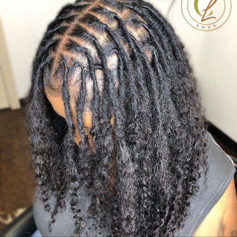 Curly End Locs, Two Strand Twist Starter Locs, Lock Hairstyles, Marley Locs, Locs Extensions, Pretty Locs, Dreadlocks Hair Care, Short Locs, Cute Dreads