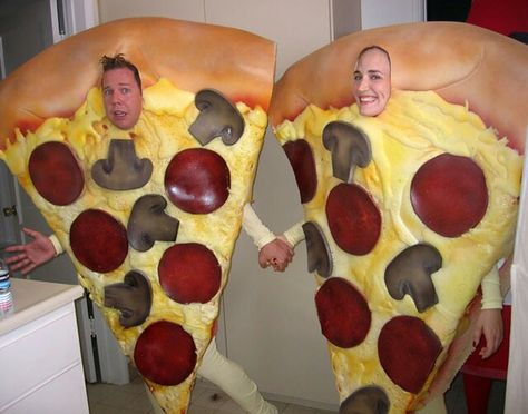 Pizza costumes Pizza Halloween Costume, Pizza Costume, Italian Costume, Slice Pizza, Halloween Pizza, Small Restaurant Design, Crazy Costumes, Food Costumes, Small Restaurant