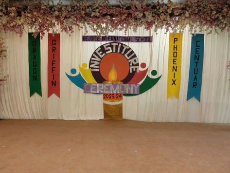 Investure Ceremony Board Decoration, Investiture Ceremony Backdrop, Prize Distribution Ceremony Decoration, School Backdrop Ideas, Investiture Ceremony In School, School Stage Decoration Ideas, Investiture Ceremony Decoration, Stage Decoration Ideas For School, Annual Day Themes