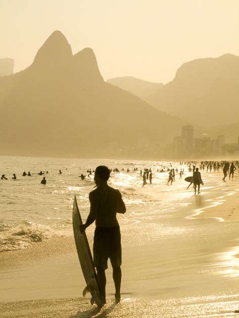 Copacabana – Rio de Janeiro, Brasil Brazil Culture, Living In Brazil, Ipanema Beach, Copacabana Beach, Brazil Travel, Beach Vibe, Travel Agency, Places Around The World, Dream Vacations