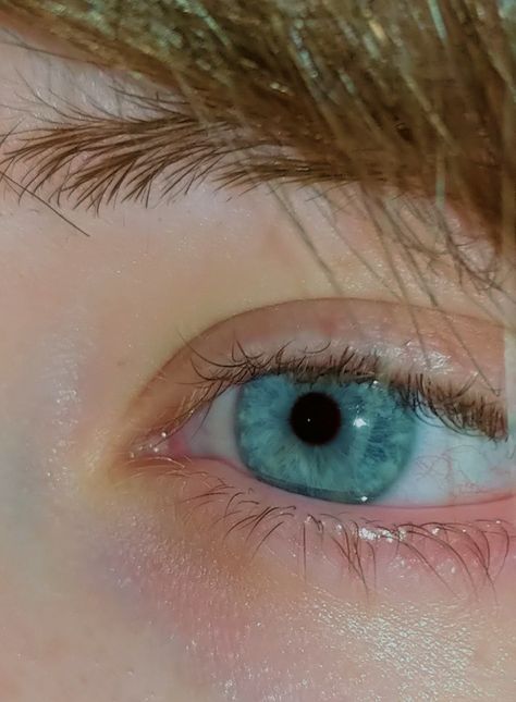 Blue Eyes Aesthetic Male, Light Blue Eyes Aesthetic, Eyes Aesthetic Male, Crystal Blue Eyes, Blue Eyes Aesthetic, Teal Eyes, Eyes Aesthetic, Light Blue Eyes, School For Good And Evil