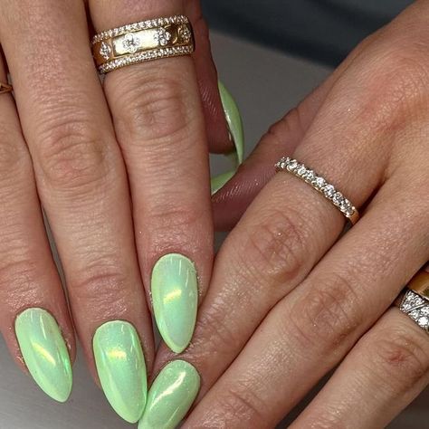 Hailey Lloyd on Instagram: "This green combo with opal chrome has me drooling!!! Absolutely need it now. 🤩 • • • • #greennails #chromenails #opalnails #nailsbyhails #polishednailbar #marchnails #nailart #simplenails #nailideas" Pink And Green Chrome Nails, Lime Green Chrome Nails, Green Chrome Nails Designs, Green Chrome Nails, Opal Nails, Chrome Nails Designs, Green Chrome, Short Nail Designs, Nail Bar