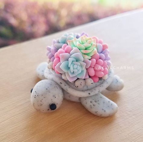 Kaktus Dan Sukulen, Clay Turtle, Crea Fimo, Cute Polymer Clay, Clay Animals, Cute Clay, Clay Figures, Polymer Clay Charms, Polymer Clay Ideas