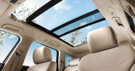 A car with the view - VW Touareg with the panoramic sunroof! Image source: www.vw.com Vw Toureg, Chinese Buildings, Smart Glass, Sun Roof, Volkswagen Models, Vw Touareg, Volkswagen Touareg, Glass Roof, Roofing Systems