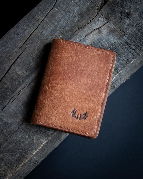 Two new colour options now available on our website‼️ Loving the natural earthy look of this “Noce” & “Oliva” pueblo combo from @aleatherstore Wallet features: - 100% Handmade - Minimal and functional design - Premium Full-grain Italian Leather - Develops a Rugged Patina - Hand-stitched with Premium Waxed Thread - Burnished and Waxed Edges - Holds up to 8 Cards + Folded Cash #dailycarry #EDC #edcwallet #everydaycarry #minimalistwallet #cardholder #cardholderwallet #rugged #fullgrain #ful... Classic Brown Wallet With Waxed Finish, Vintage Leather Wallets With Waxed Finish, Artisan Wallet With Interior Card Slots, Brown Rectangular Wallet With Waxed Finish, Artisan Hand-tooled Wallets For Everyday Use, Edc Wallet, Minimalist Wallet, Card Holder Wallet, Everyday Carry