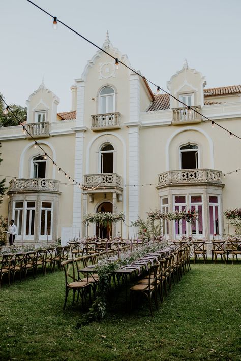 Portugal Wedding Venues, Very Small Wedding, Hotels Portugal, Modern Wedding Venue, Braga Portugal, Smallest Wedding Venue, Portugal Wedding, Romantic Escapes, Destination Wedding Venues