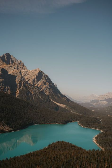 Beautiful Place in the World Landscape Switzerland, Canada Lake, Peyto Lake, Switzerland Mountains, Lake Aesthetic, Mountain Aesthetic, Aesthetic Landscape, Mountains Aesthetic, Victoria Secret Wallpaper