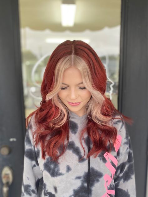 Dark Pink Hair With Blonde Money Piece, 2 Toned Hair Color Ideas Red, Red Roots And Blonde Hair, Red Hair Money Piece Blonde, Cherry Red Hair Blonde Money Piece, Red Bangs Blonde Hair, Red Hair With Blonde Face Framing, Red With White Hair, Red Hair Blonde Money Piece Bangs