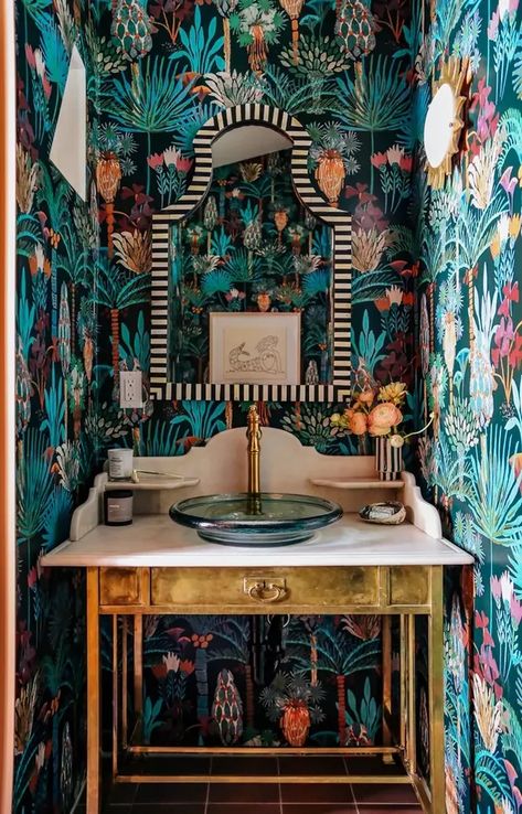 Jungle Art Wallpaper, Funky Guest Bathroom, Miami Decor Interior Design, Casa Casuarina, Maximalist Bathroom, Phoenix Wallpaper, Art Deco Bathroom, Justina Blakeney, Quality Wallpaper