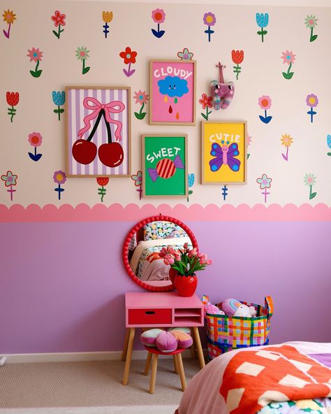 Instagram Toddler Girl Room Colorful, Colourful Baby Nursery, Maximalist Kids Room, Ada Bedroom, House Playroom, Pastel Kids Room, Artsy Wall, Pastel Danish, Sister Room