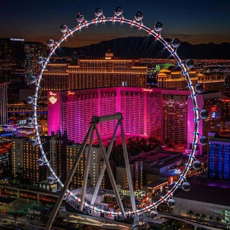 Inside the Observation Wheel at the LINQ High Roller Las Vegas Happy Hour, High Roller Las Vegas, Linq Las Vegas, Las Vegas Living, Vegas Fun, Vegas Party, The Vegas, Vegas Vacation, High Roller