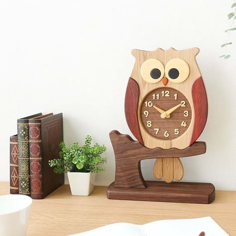 Table Clock Design, Wood Pencil Holder, Owl Clock, Animal Clock, Kids Wall Clock, Wood Laser Ideas, Wooden Toys Diy, Cute Clock, Wooden Toy Cars