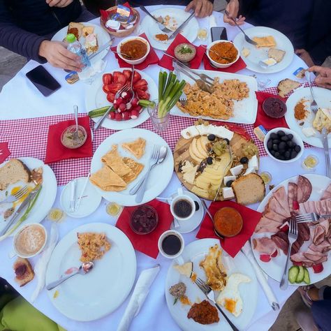 Romanian Breakfast, Mountain Breakfast, Romanian Food, Brasov, Traditional Food, Romania, On Instagram, Instagram