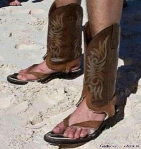 NOoOOOOoooooooooOOoOIAshflksdhjfajkasdasv White Trash Aesthetic, Silly Shoes, White Trash Party, Trash Party, Flip Flop Boots, Texas Style, White Trash, Beach Bum, Boot Sandals