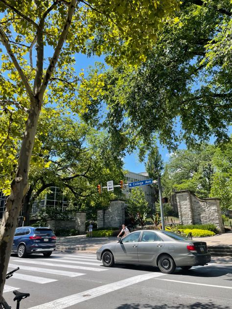 Penn State Campus Aesthetic, Penn State Campus, Penn State Aesthetic, Penn State Dorm, State College Pennsylvania, Penn State Football Aesthetic, Penn State College, State College Pa, Old Main Penn State