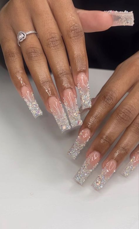 Silver Nails Prom Acrylics, Silver Classy Nails, Senior Prom Nails, Silver Nails Ideas Prom, Prom Nails With Rhinestones, Prom Looks 2024, Prom Cars Black People, Silver Prom Looks, Cooking For My Man