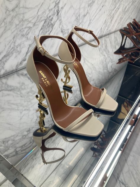 Nature Heels, Pretty Heels, Heels Aesthetic, Trendy Outfit Ideas, Fashion Shoes Heels, Shoes Heels Classy, Cute Shoes Heels, Ysl Heels, Heels Classy