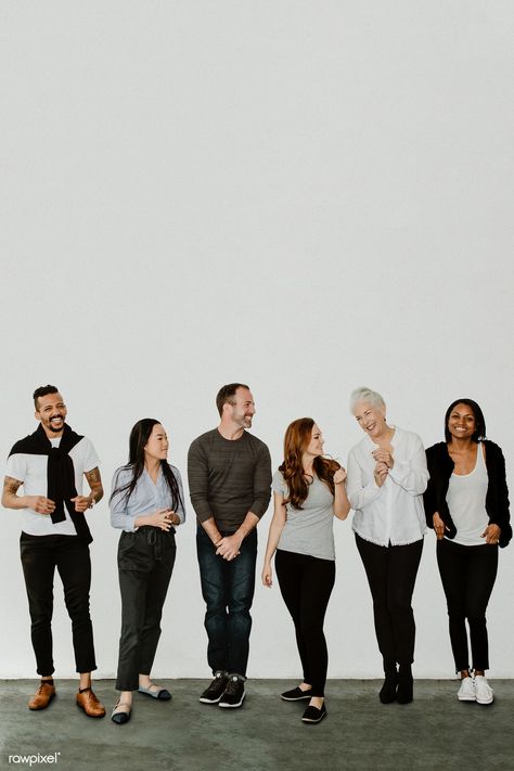 Group of cheerful diverse people talking in a white room | premium image by rawpixel.com / McKinsey Design Team Photo, Group Work Photos, Group Of People Photography, Talking Photography, Two People Talking, Staff Photos, Stock Photos People, Diverse Women, Group Photo Poses