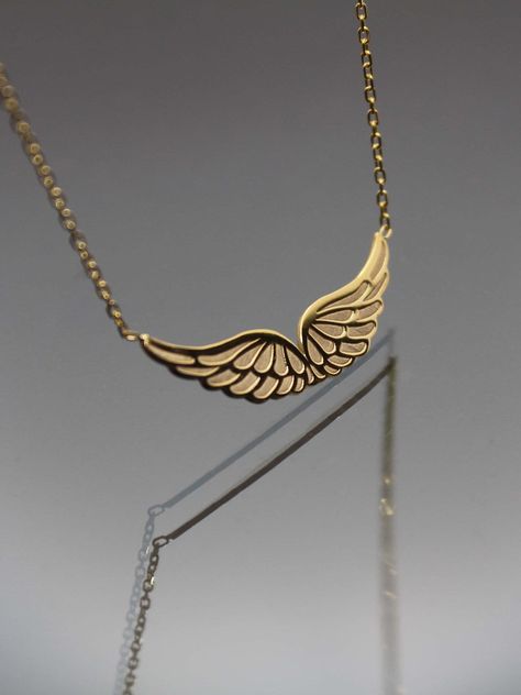 Angel Wings Gold, Diy Necklace Ideas, Angel Wings Memorial, Angel Wings Pendant, Angel Wings Necklace, Jewelry Necklace Simple, Gold Necklace Pendant, Angel Wings Jewelry, Real Gold Necklace