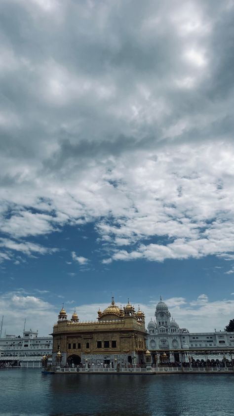 Sikhi Wallpapers Aesthetic, Punjabi Wallpaper Iphone, Golden Temple Amritsar Hd Wallpaper, Kisan Wallpapers, Waheguru Wallpapers, Punjabi Aesthetic Wallpaper, Punjabi Wallpaper, Punjabi Aesthetic, Golden Temple Wallpaper