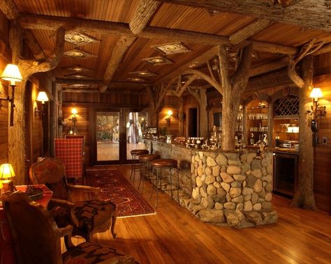 Family Room Log Home Design, Pictures, Remodel, Decor and Ideas - page 3 Rustic Family Room, Cabin Bar, Traditional Family Room, Log Cabin Living, Log Home Designs, Log Cabin Ideas, Log Cabin Decor, Rustic Bar, Cabin Living