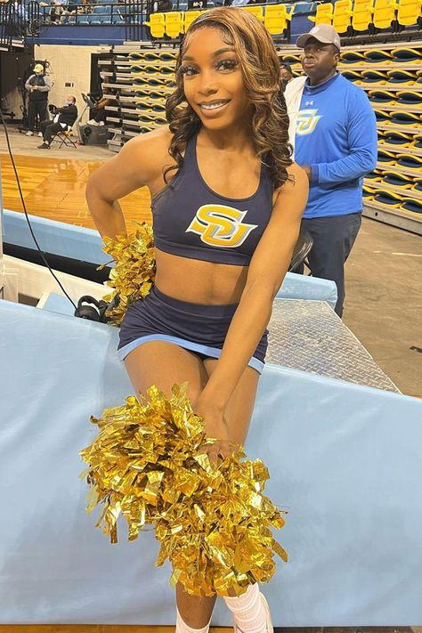 Freshman Southern University Cheerleader Dead at 19 After Social Media Post Was Flagged to School Farewell Note, Note On Instagram, Southern University, African American Studies, Gospel Songs, University Of Texas, Mississippi River, Health Challenge, Teenage Years