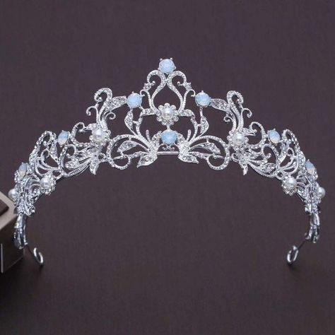 Crown Aesthetic, Pearl Tiara, Beautiful Tiaras, Bridal Hair Jewelry, Tiara Crown, Bridal Fashion Jewelry, Magical Jewelry, Crystal Tiaras, Wedding Bridal Jewellery