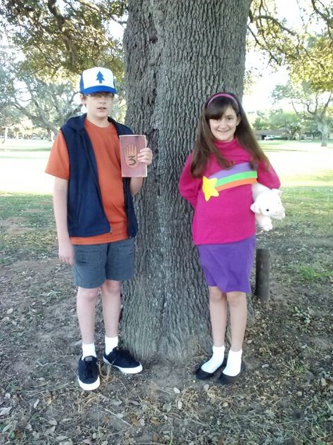 Mable Pines Halloween, Mable Dipper Costume, Dipper And Mable Pines Costume, Mable And Dipper Halloween Costumes, Mabel And Dipper Cosplay, Dipper Pines Halloween Costume, Dipper And Mabel Cosplay, Dipper Halloween Costume, Dipper Y Mabel Disfraz