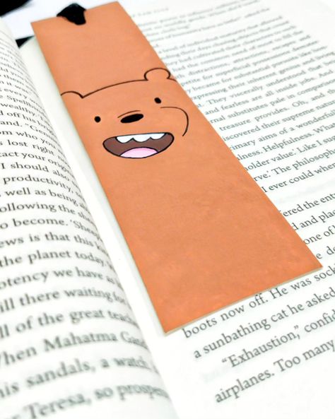 We Bear Bears Bookmark, Cute Easy Bookmark Ideas, Book Mark Aesthetic, Bookmarks Handmade Aesthetic, Bare Bears Aesthetic, We Bare Bears Aesthetic, Easy Bookmark Ideas, Book Mark Ideas, Bookmarks For Men