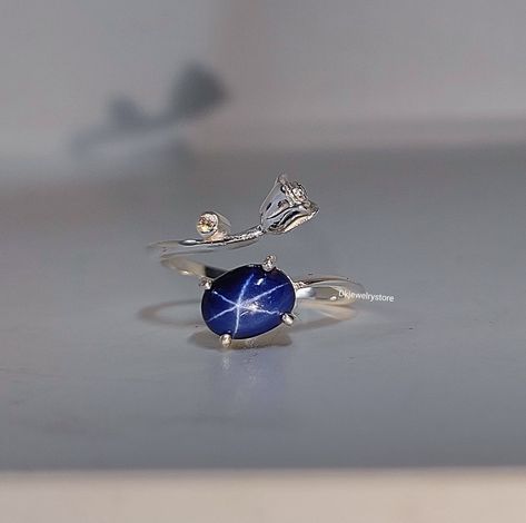 Blue Star Ring, Star Sapphire Jewelry, White Flower Ring, Blue Star Sapphire Ring, Flowers Ring, Star Sapphire Ring, Blue Star Sapphire, Saphir Ring, Star Sapphire